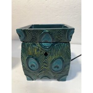 Tyler Candle Company Exotic Peacock Wax Warmer With Diva Wax Melts. NIB